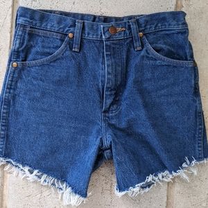 Vintage high waisted Wrangler shorts